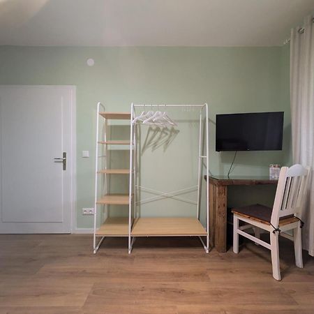 Haus Am Bach - Gemuetliche Pension Allershausen Ngoại thất bức ảnh