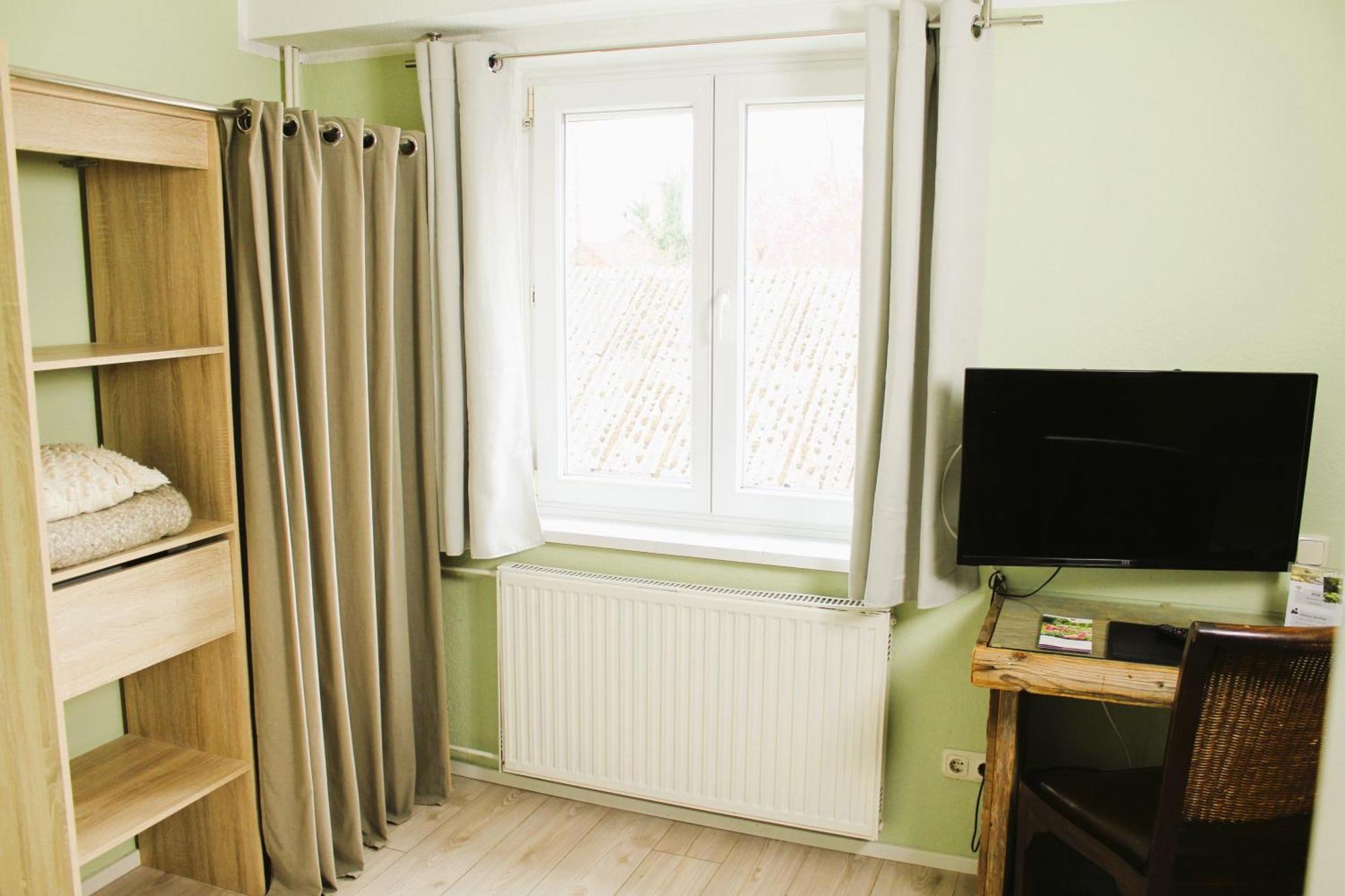 Haus Am Bach - Gemuetliche Pension Allershausen Ngoại thất bức ảnh