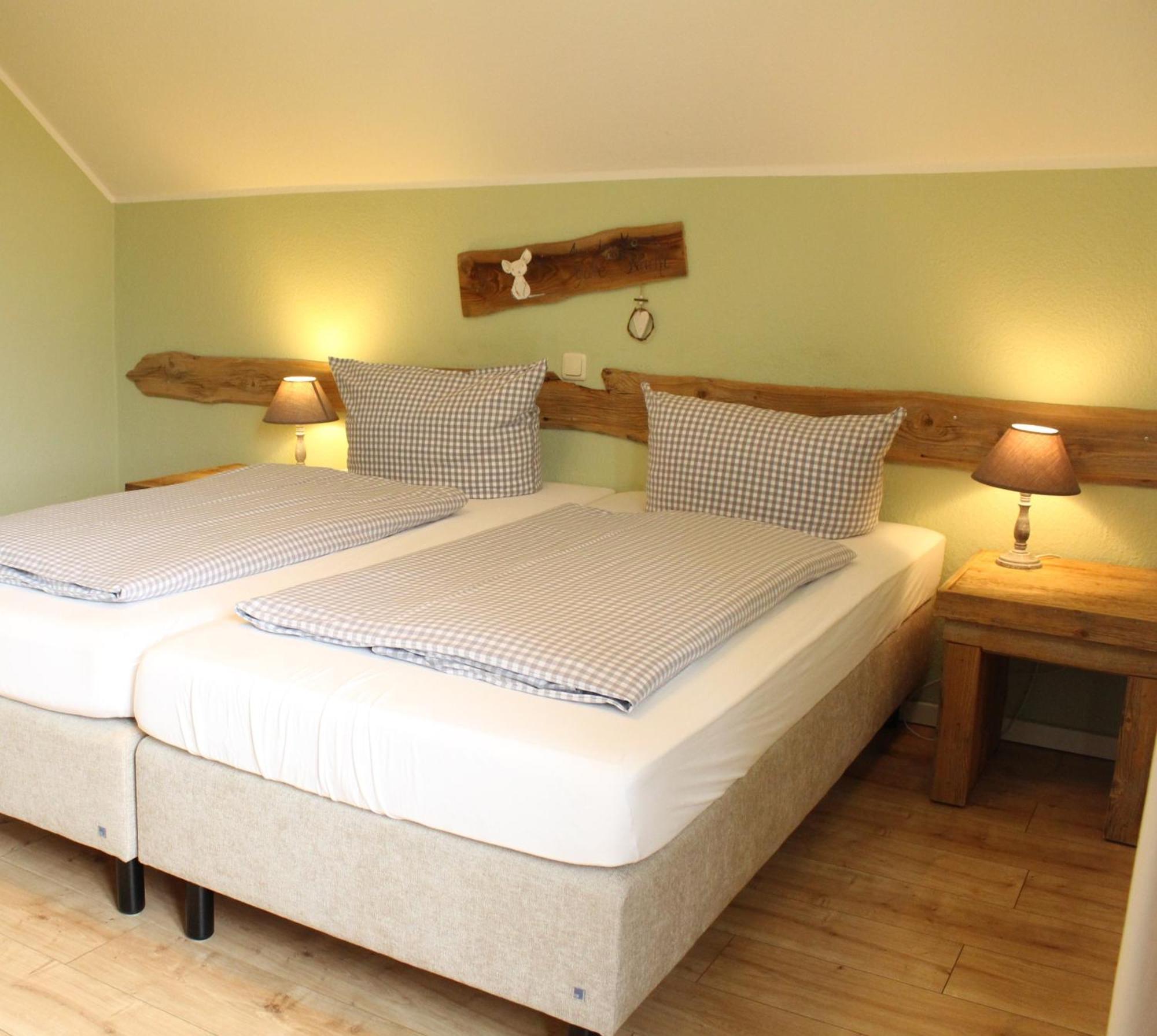 Haus Am Bach - Gemuetliche Pension Allershausen Ngoại thất bức ảnh