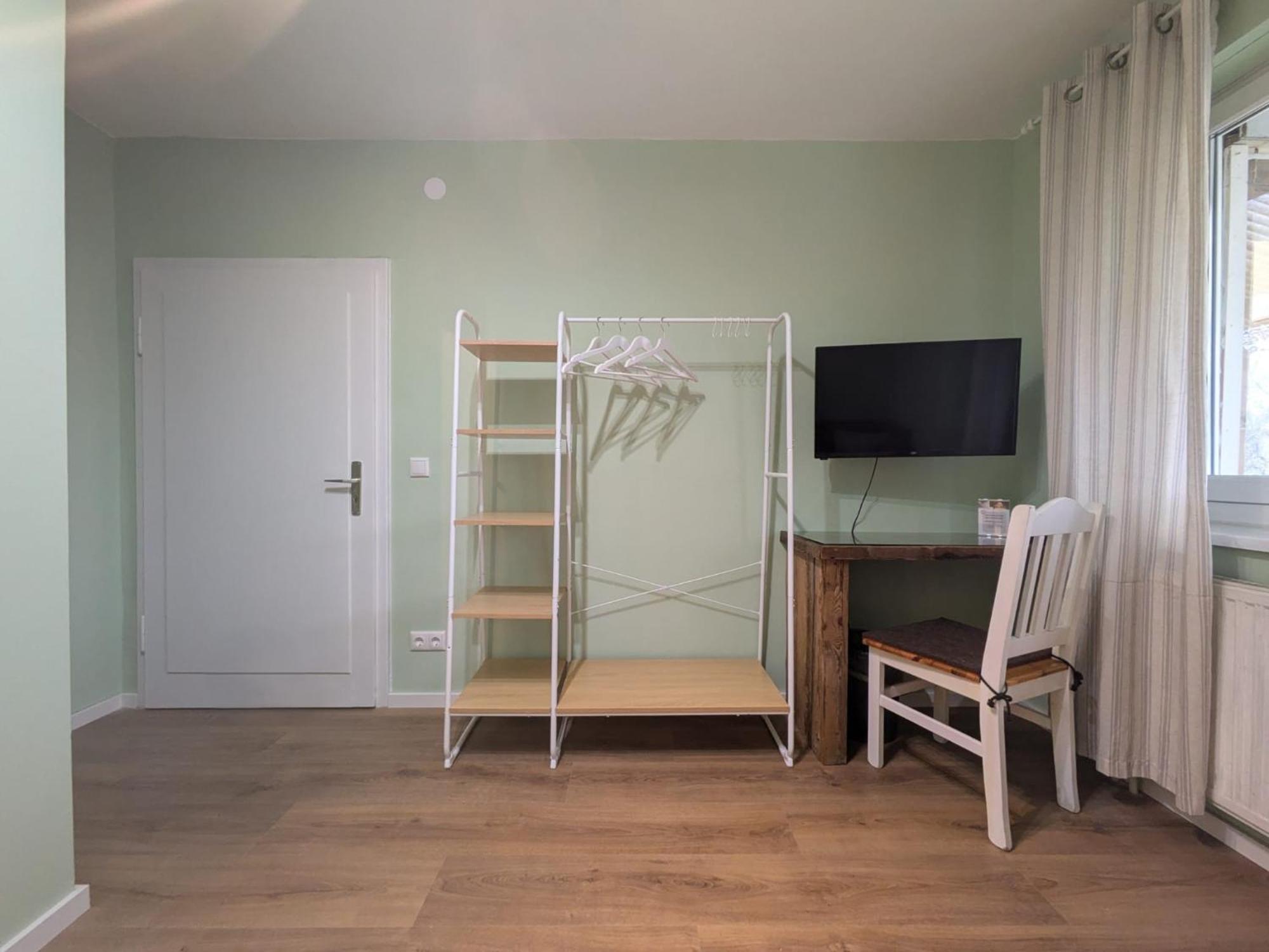 Haus Am Bach - Gemuetliche Pension Allershausen Ngoại thất bức ảnh